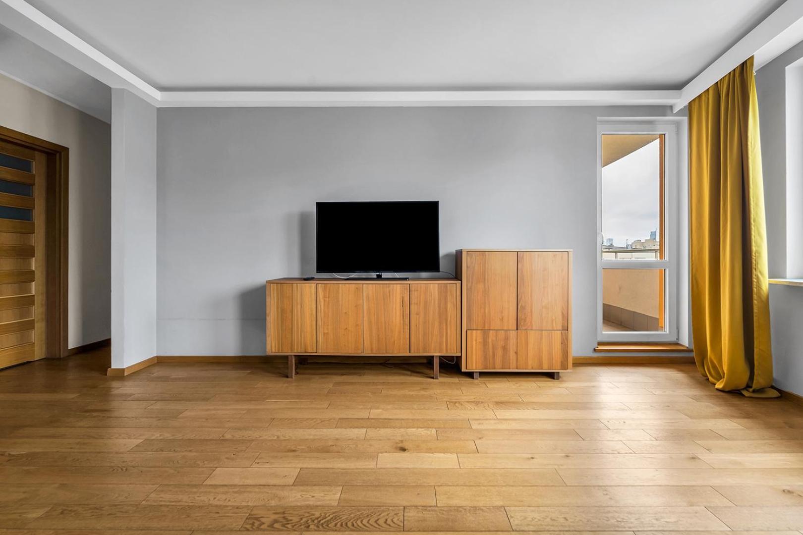 Wola Tower - 60M2, Balcony With City View, Parks Nearby - By Rentujemy Varšava Exteriér fotografie